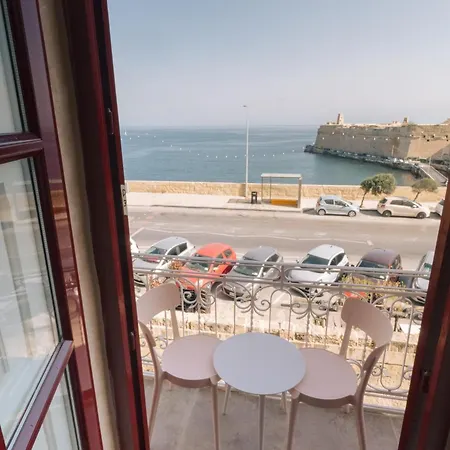 Palazzo Stella Sea View By Vallettastay * Valeta
