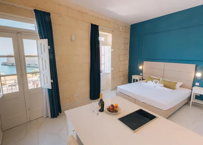 Palazzo Stella Sea View By Vallettastay