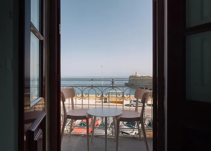 Palazzo Stella Sea View By Vallettastay Apartment Valletta